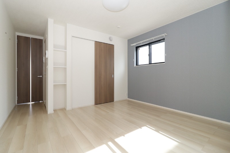 居室・リビング　図面と現状に相違がある場合には現状を優先