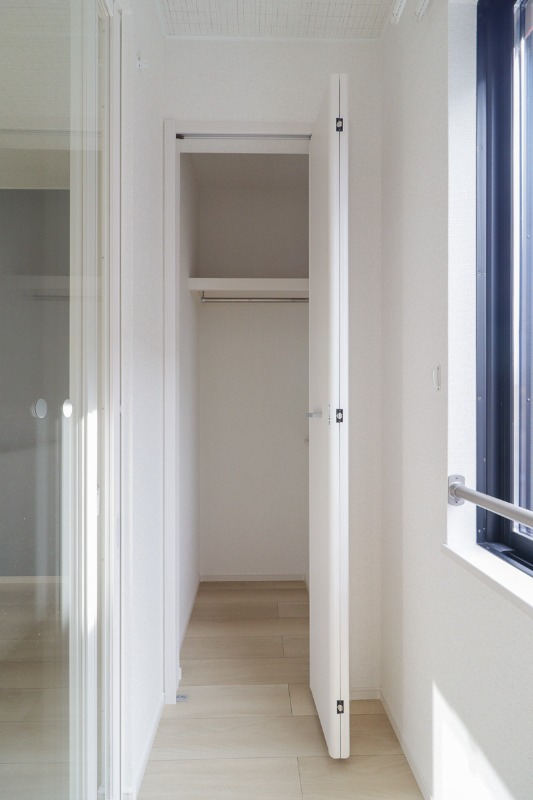 収納　図面と現状に相違がある場合には現状を優先