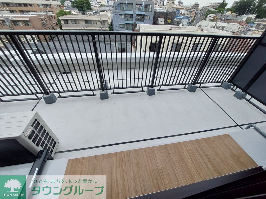 バルコニー　バルコニー