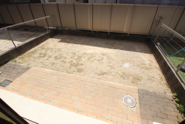 バルコニー　※別室の参考写真の為、現況優先です。