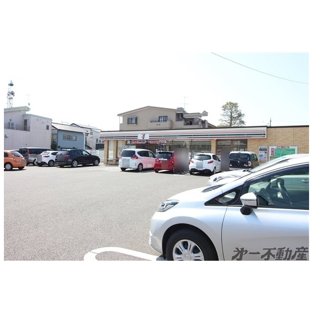 コンビニ　セブンイレブン静岡上足洗店（コンビニ）まで350m