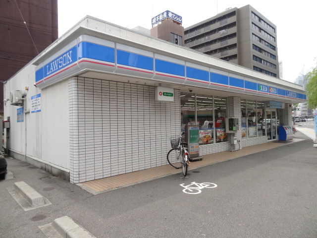 コンビニ　ローソン新潟万代橋店（コンビニ）まで678m