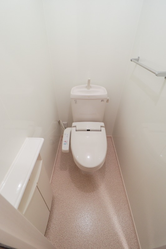 トイレ　図面と現状に相違がある場合には現状を優先