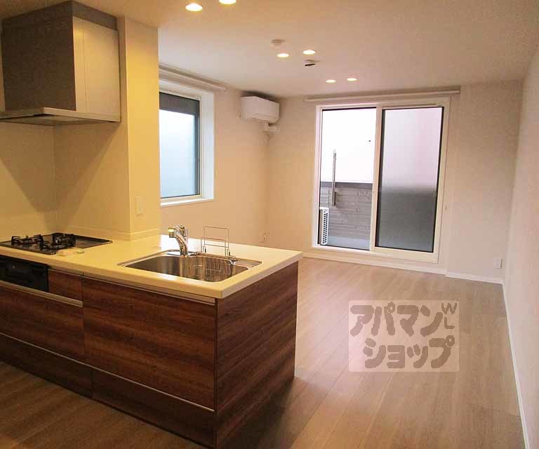 居室・リビング　３０２号室の写真です。