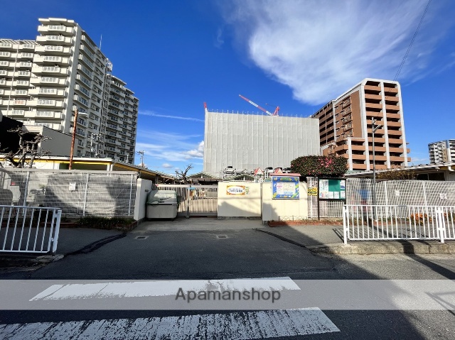 幼稚園・保育園　ひまわり保育園（幼稚園・保育園）まで663m