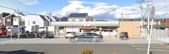 コンビニ　セブンイレブン仙台若林三丁目店（コンビニ）まで550m