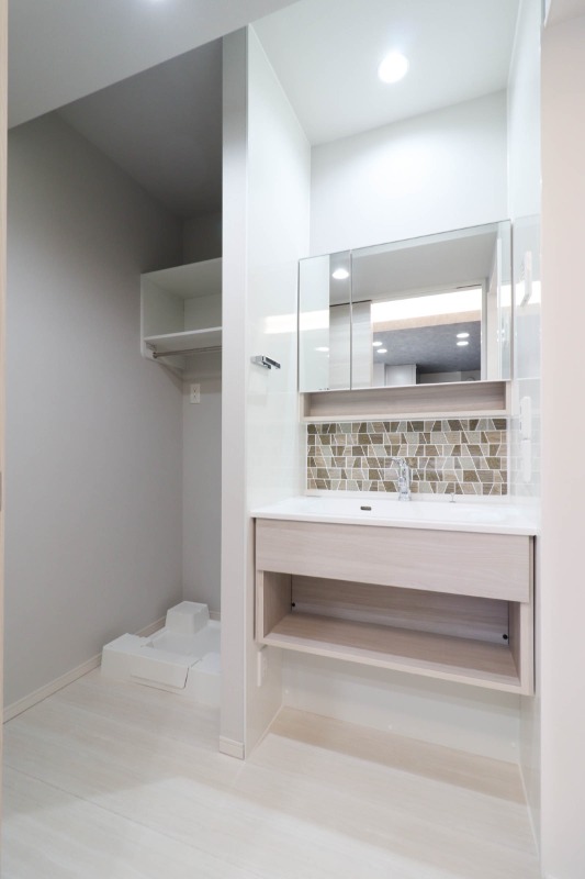 洗面設備　図面と現状に相違がある場合には現状を優先