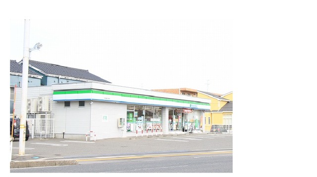 コンビニ　ファミリーマート新潟亀田向陽店（コンビニ）まで402m