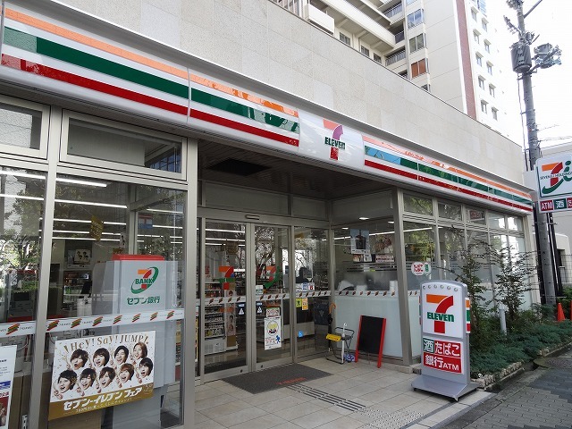コンビニ　セブンイレブン（コンビニ）まで165m