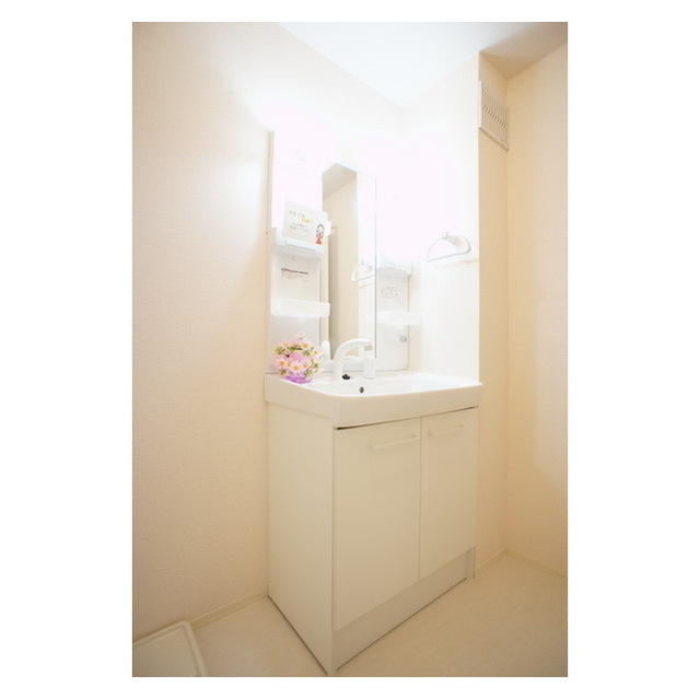 洗面設備　洗面台になります