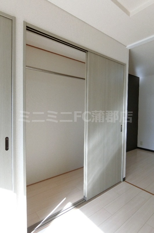 収納　クローゼット