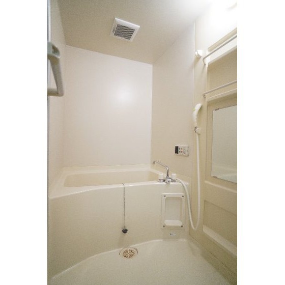 バス・シャワールーム　追焚き付き