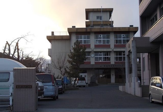 小学校　福島市立鳥川小学校（小学校）まで700m