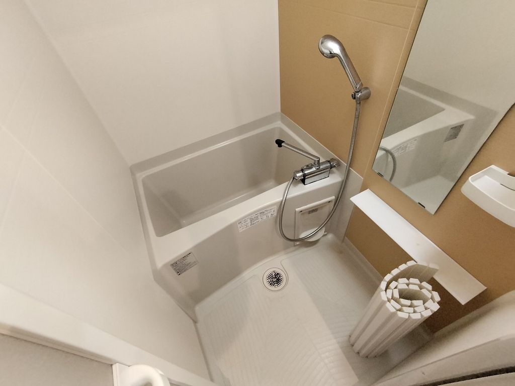 バス・シャワールーム　バス