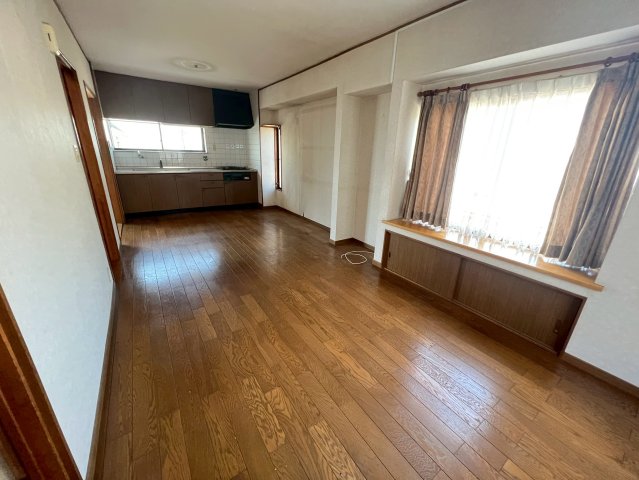 居室・リビング　ゆったりとした居間です