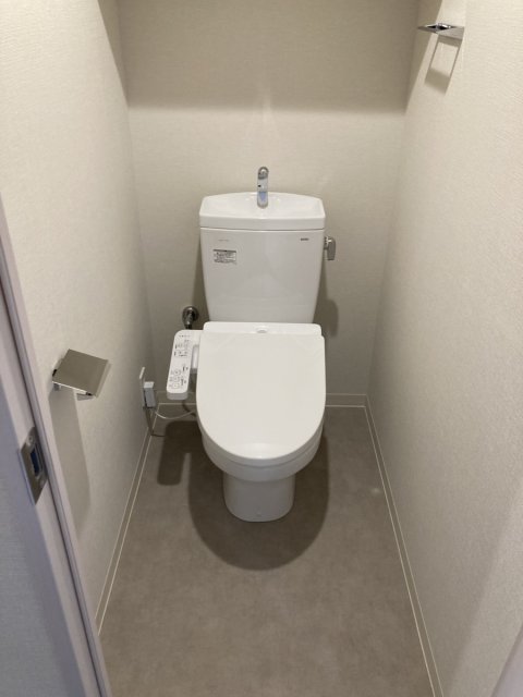 トイレ　別室の参考写真です。※現況優先