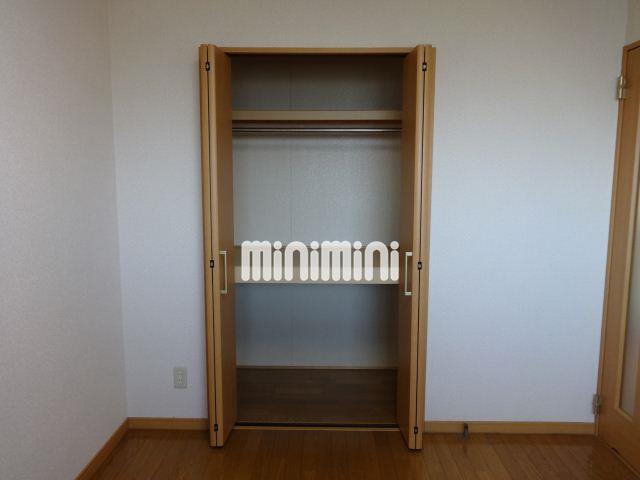 収納　荷物の整理できますね。