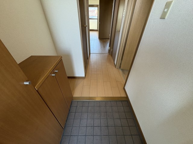 玄関　エレガントI(GoodHome)