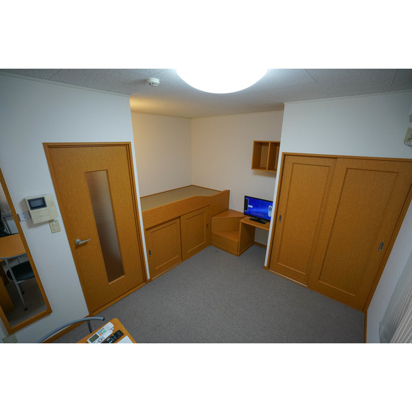 居室・リビング　フローリングです♪