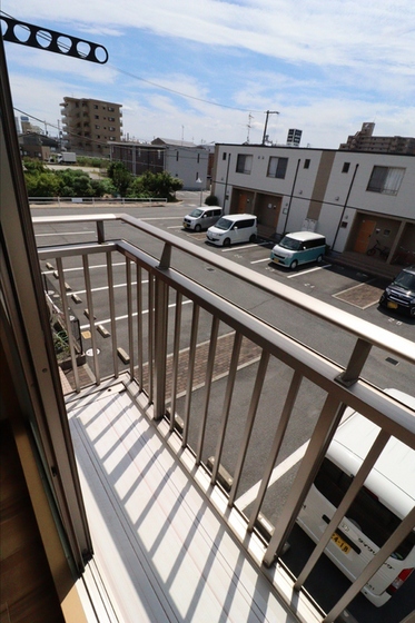 バルコニー　他号室写真です