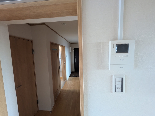 セキュリティ　TVモニターインターフォン