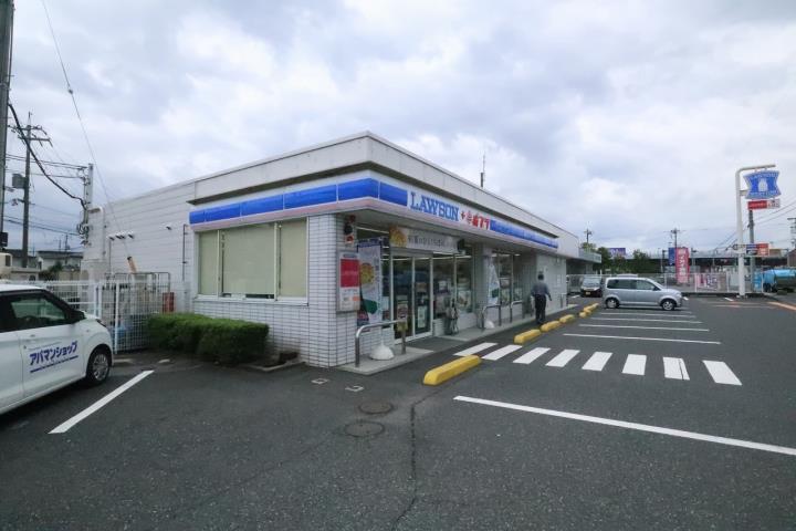 コンビニ　ローソン鳥取吉成店（コンビニ）まで210m