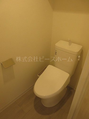 トイレ　※別号室参考写真