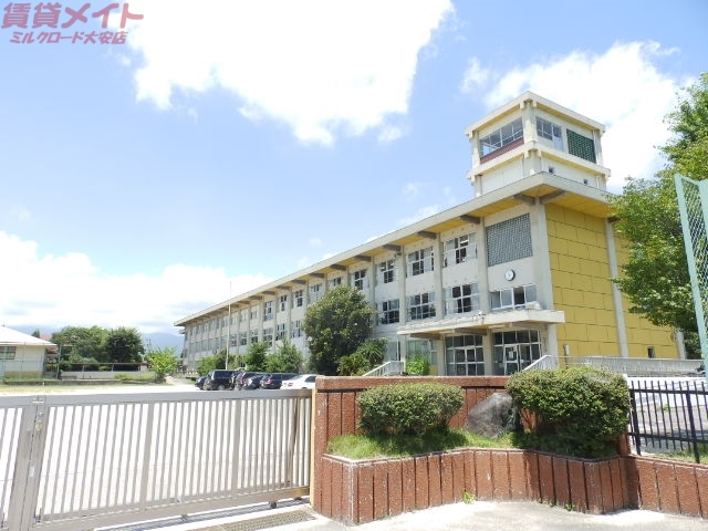 小学校　四日市市立保々小学校（小学校）まで1200m