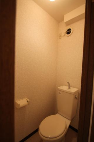 トイレ　現況優先