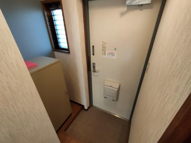 玄関　現況優先