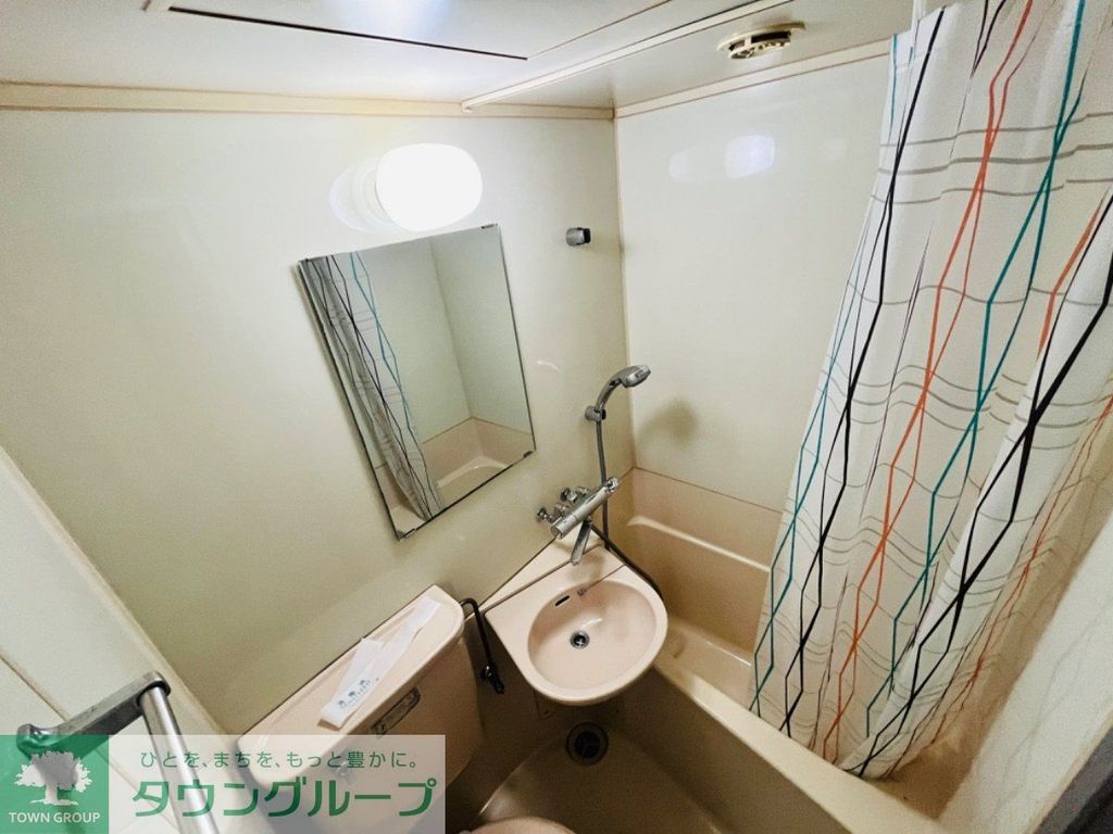 バス・シャワールーム