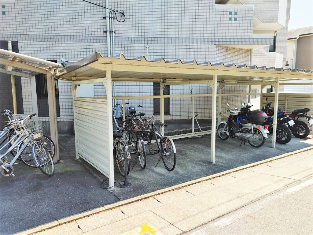 その他　駐輪場