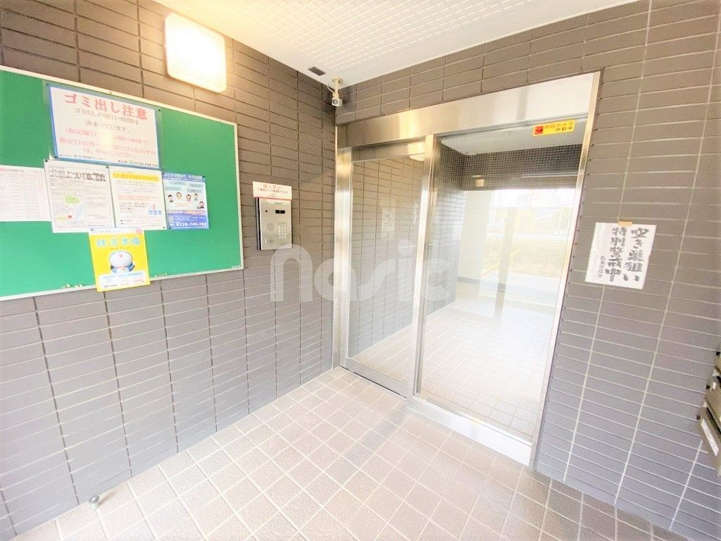 エントランス　オートロック