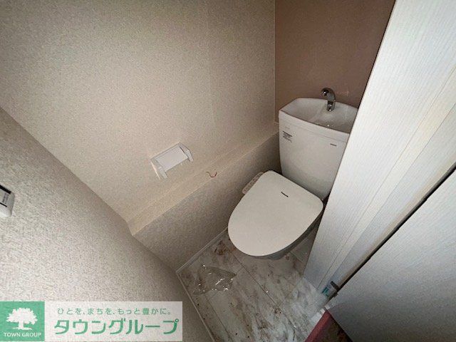 トイレ　トイレ