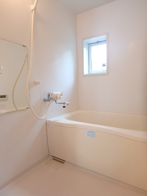 バス・シャワールーム　図面と現状に相違がある場合には現状を優先