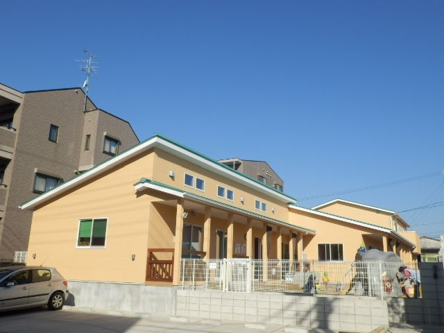 幼稚園・保育園　すくすく浦里保育園（幼稚園・保育園）まで246m