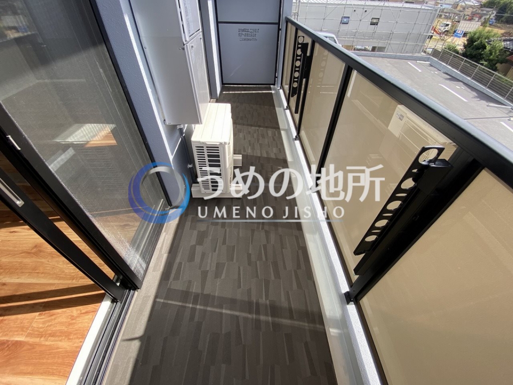 バルコニー　バルコニー