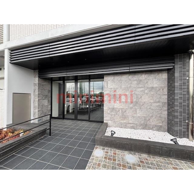 エントランス　エントランス