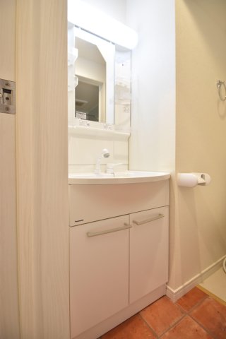 洗面設備　※参考写真