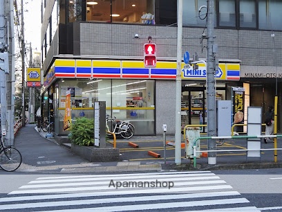 コンビニ　ミニストップ 南大塚２丁目店（コンビニ）まで344m