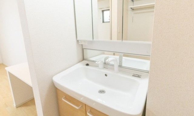 洗面設備　同仕様