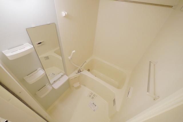 バス・シャワールーム　追い焚き出来ます♪