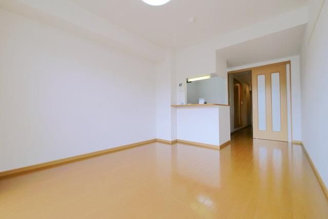 居室・リビング　カウンターキッチン♪