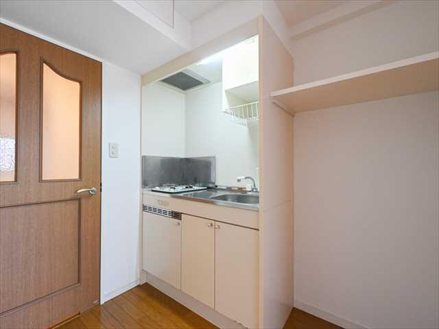 キッチン　※同タイプ参考写真