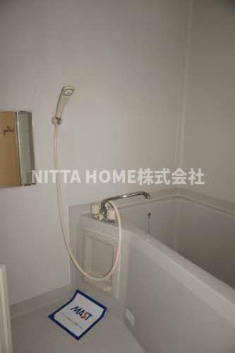 バス・シャワールーム　清潔感のあるバスルームです♪