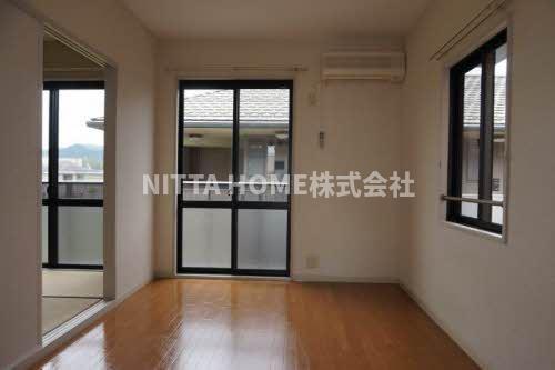 居室・リビング　明るい室内です★