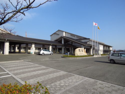 図書館　かんなべ図書館（図書館）まで873m