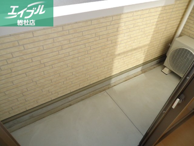 バルコニー　ベランダ