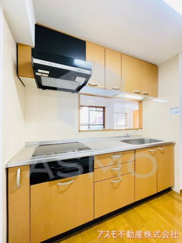 キッチン　同マンション別部屋　参考写真