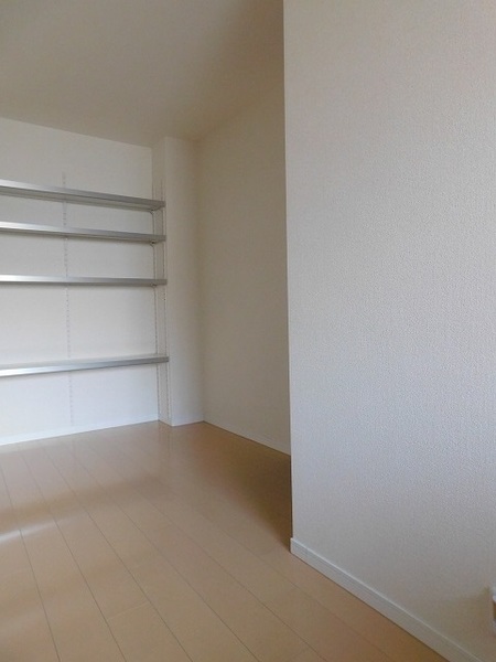 収納　※現況を優先します。